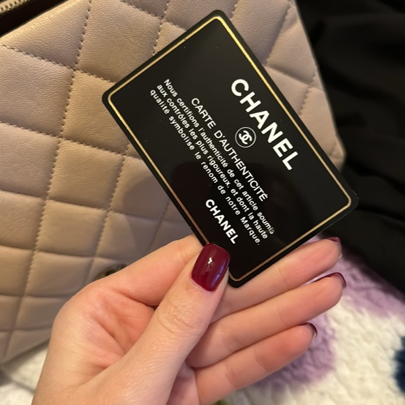 Authentic brand new Chanel handbag - Picture 10 of 15